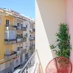 Belem River View W Amazing Balcony, By Timecooler Lägenhet
