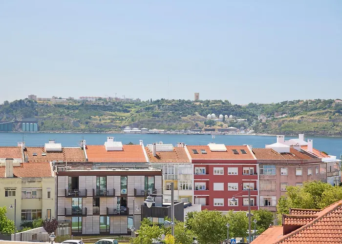 Belém River View W Amazing Balcony, By Timecooler Appartement *