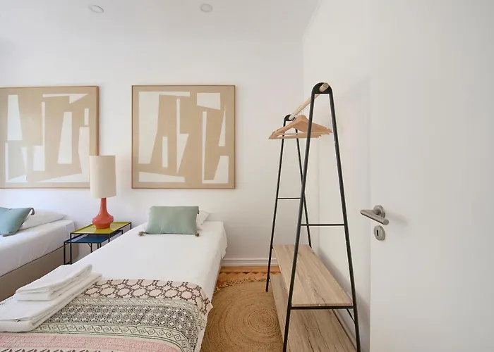 Belem River View W Amazing Balcony, By Timecooler Apartman Lisboa